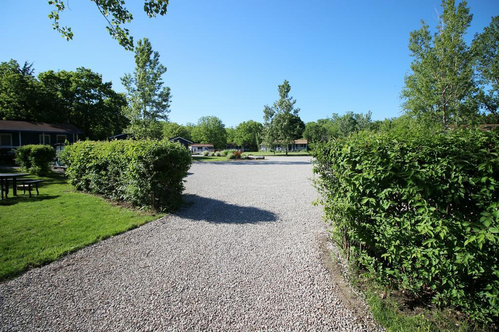 Bird'S Nest Resort Put-in-Bay Exteriör bild