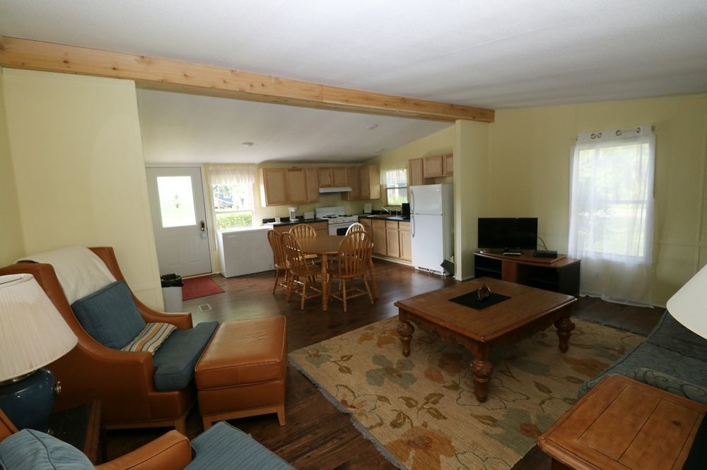 Bird'S Nest Resort Put-in-Bay Exteriör bild
